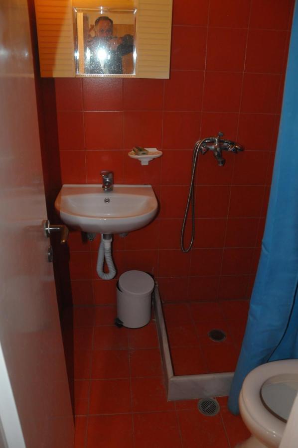Chalikias Rooms Asprogerakata 外观 照片
