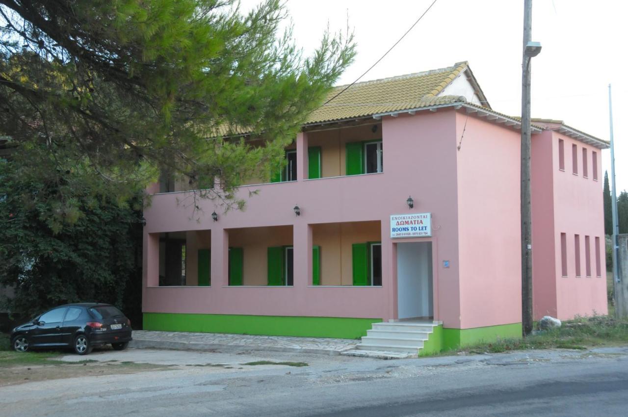 Chalikias Rooms Asprogerakata 外观 照片